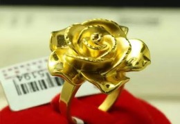 [金子带了容易断怎么办]为什么我的黄金饰品容易断裂？是纯度不足吗？