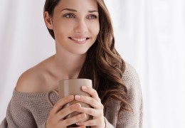 为什么下面越来越黑？女性下面黑怎么变浅些？