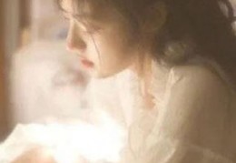 最好看的小说陶君宁寂静而孤独，安坐于沙发上在线阅读