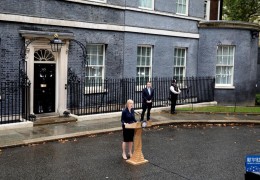 [英国首相特拉丝]特拉斯就任英国首相