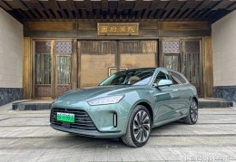 [问界m.5]割韭菜还是真惊喜，问界M5实际体验怎么样？
